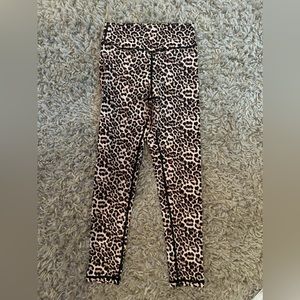Leopard Zyia leggings size 4! NBW